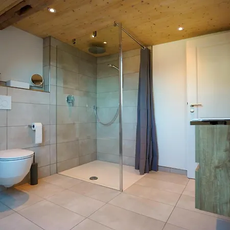 Cozer Living - Stilvolles Maisonette In Apartamento